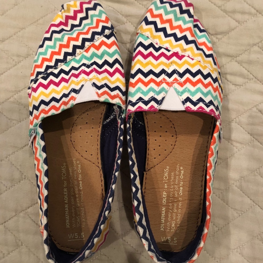 Limited Edition Jonathan Adler for Toms